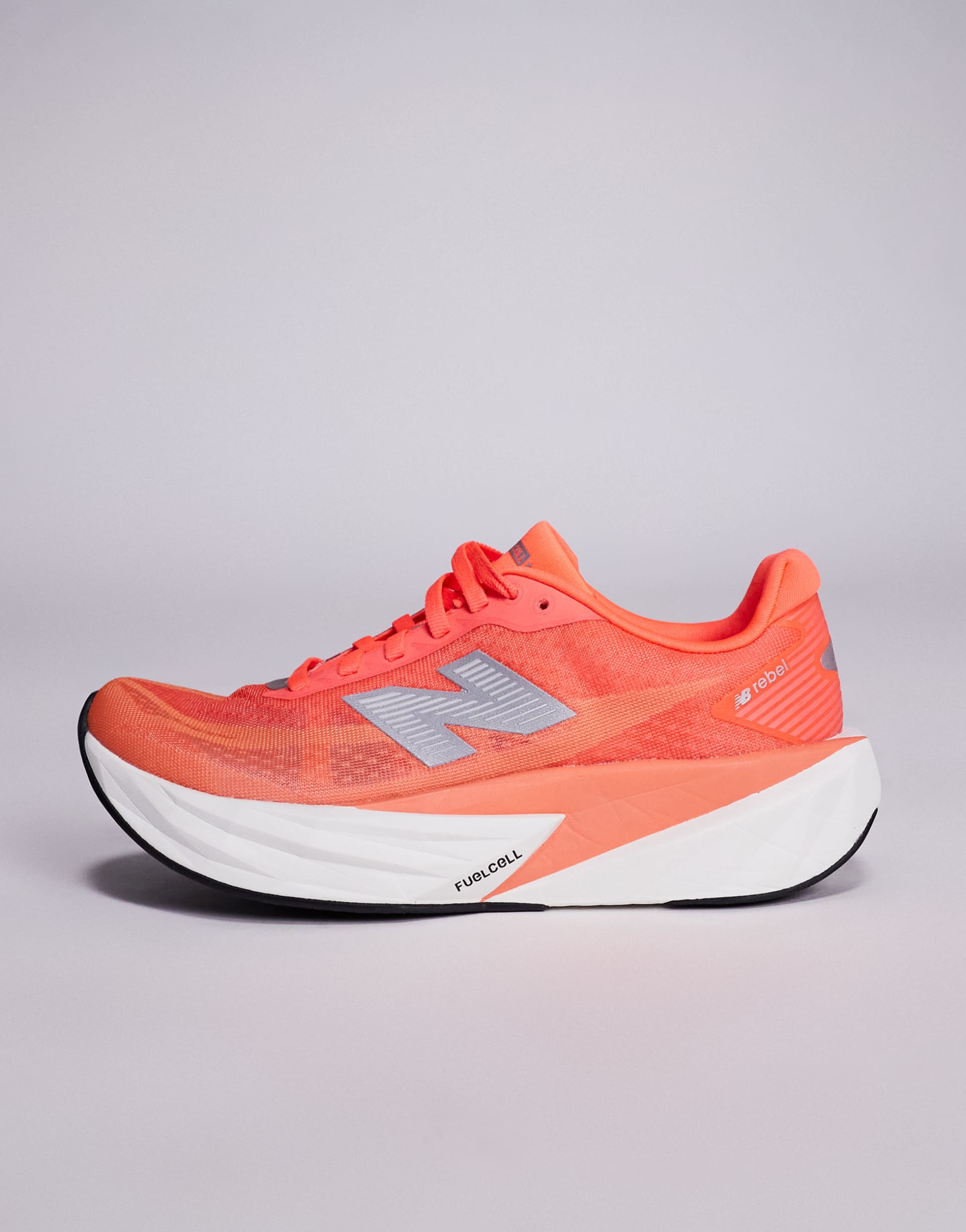 New Balance - Fuelcell Rebel v5 - Sneakers da corsa da donna color rosso acceso