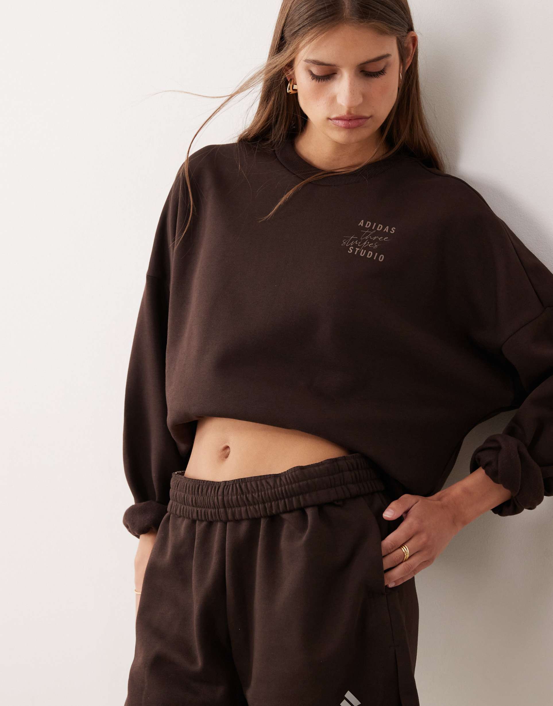 adidas Performance - Three Stripes Studios - Felpa marrone