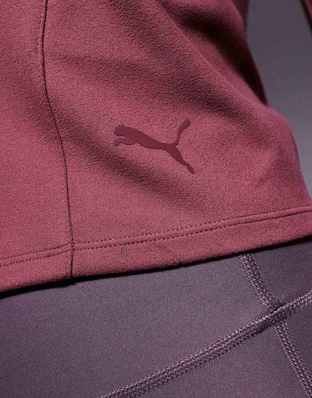 PUMA - Train - Top viola lunghezza regular con zip